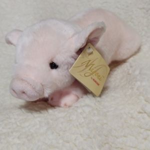 Plush Pig
